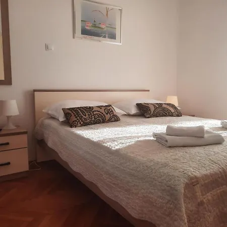 Beba Apartment Komiza