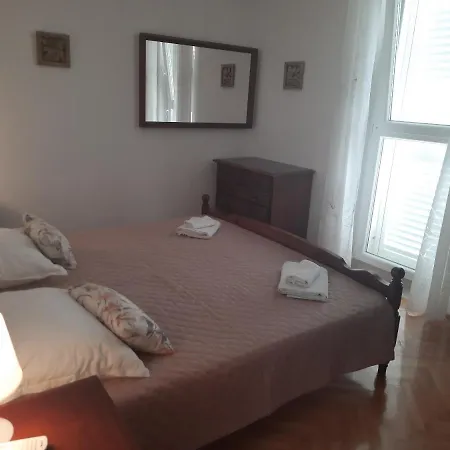 Beba Komiža