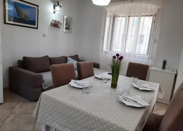 Beba Lejlighed Komiža
