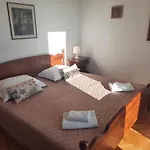Beba Комижа